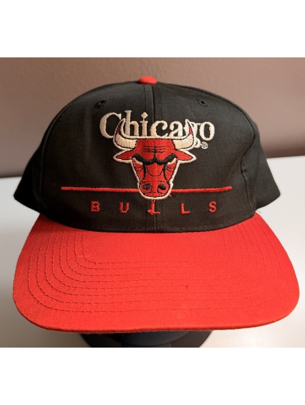 Vtg 90s TWINS NBA Chicago Bulls Embroidered Logo Red Hat
